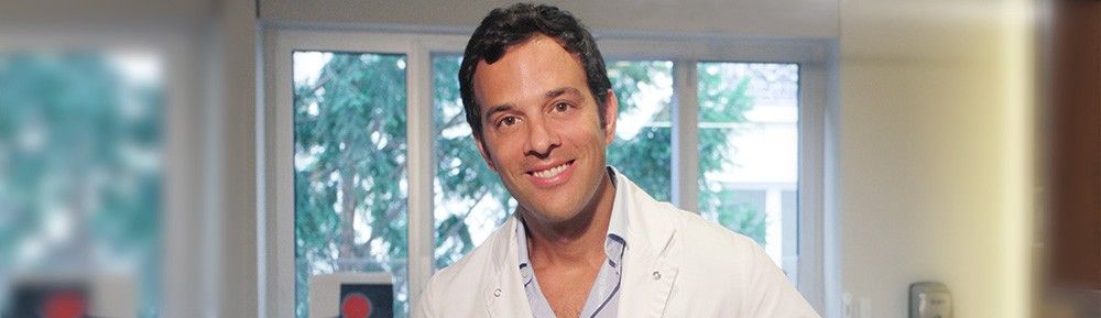 Biographie du Dr A. Marchac, Chirurgien Plasticien et Esthétique à Paris